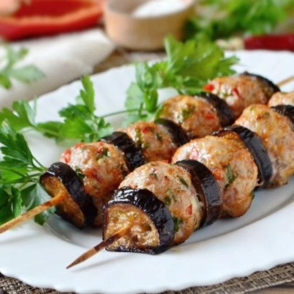 كباب باذنجان (3 أسياخ)